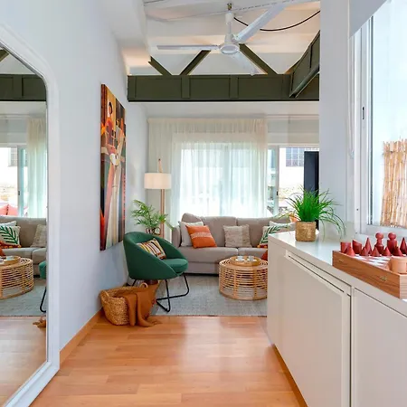 Genteel Mitjana Apartment